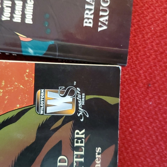 Ex Machina Volumes 1 & 2 The 1st 100 Days Tag - Picture 11 of 11